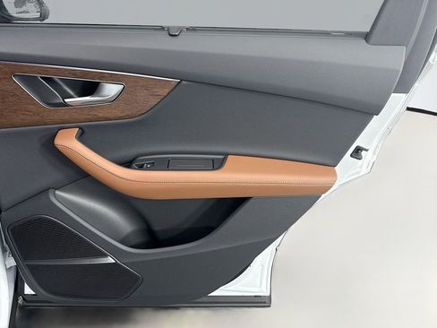 Used 2026 Audi Q7 3.0T Premium Plus w/ Premium Plus Package image 26