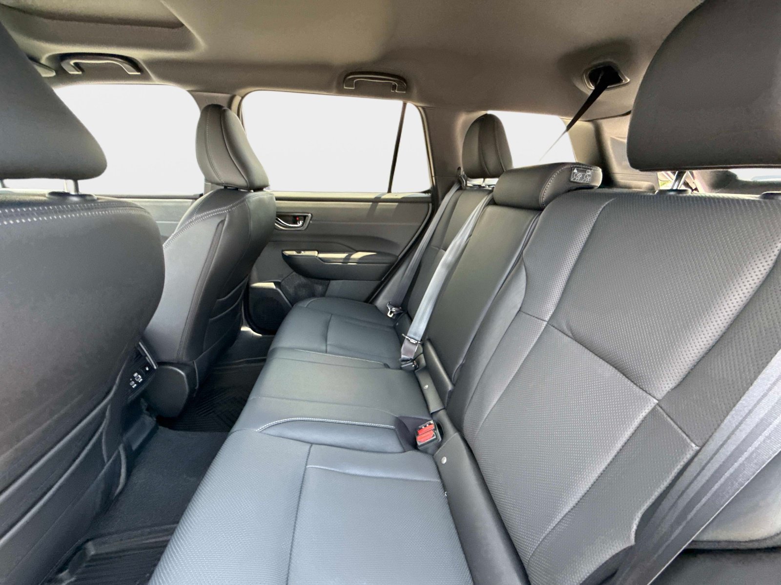 New 2026 Subaru Outback Touring XT AWD/4WD image 15