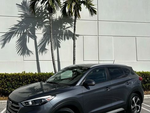 Used 2017 Hyundai Tucson Sport image 1