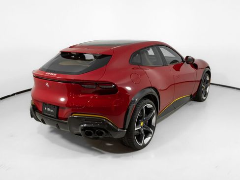 Used 2025 Ferrari Purosangue image 19