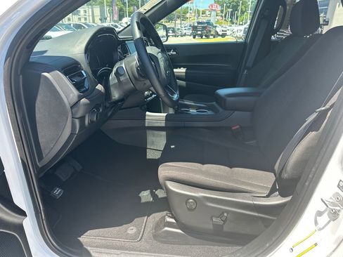 Used 2026 Dodge Durango GT RWD image 9