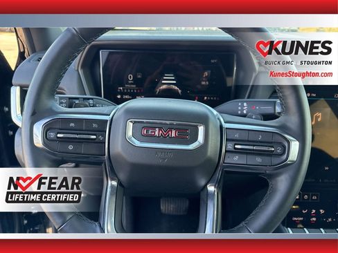 Used 2025 GMC Terrain Elevation image 24