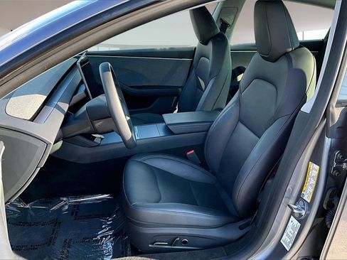 Used 2025 Tesla Model 3 Long Range image 19