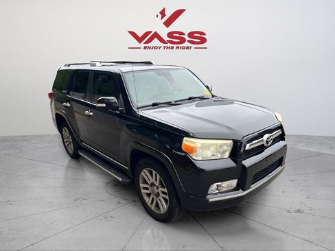 Used 2011 Toyota 4Runner Limited AWD/4WD image 7