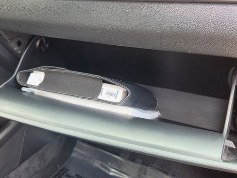 Used 2025 Kia Telluride S FWD image 22