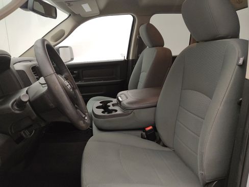 Used 2019 RAM 1500 Express AWD/4WD image 17
