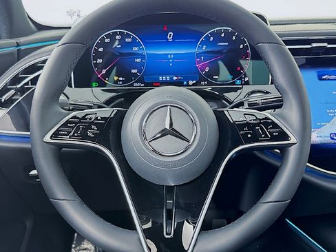 New 2026 Mercedes-Benz E 350 Sedan image 17