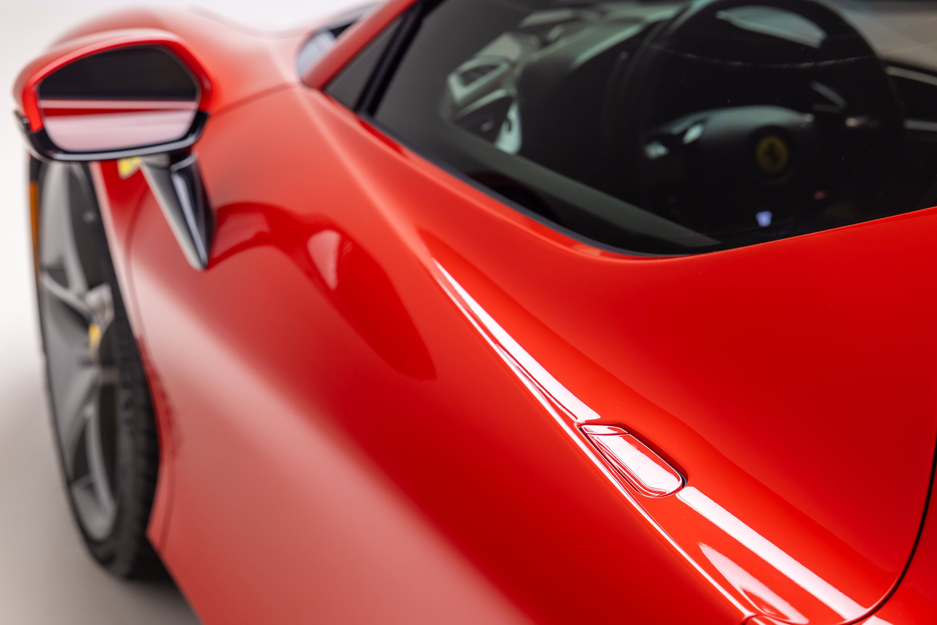 Certified 2022 Ferrari SF90 Stradale AWD/4WD image 32