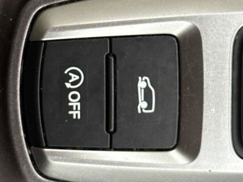 Used 2022 Honda Pilot Sport image 48