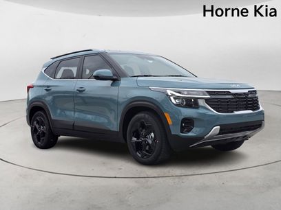 New 2026 Kia Seltos EX w/ EX Sunroof Package