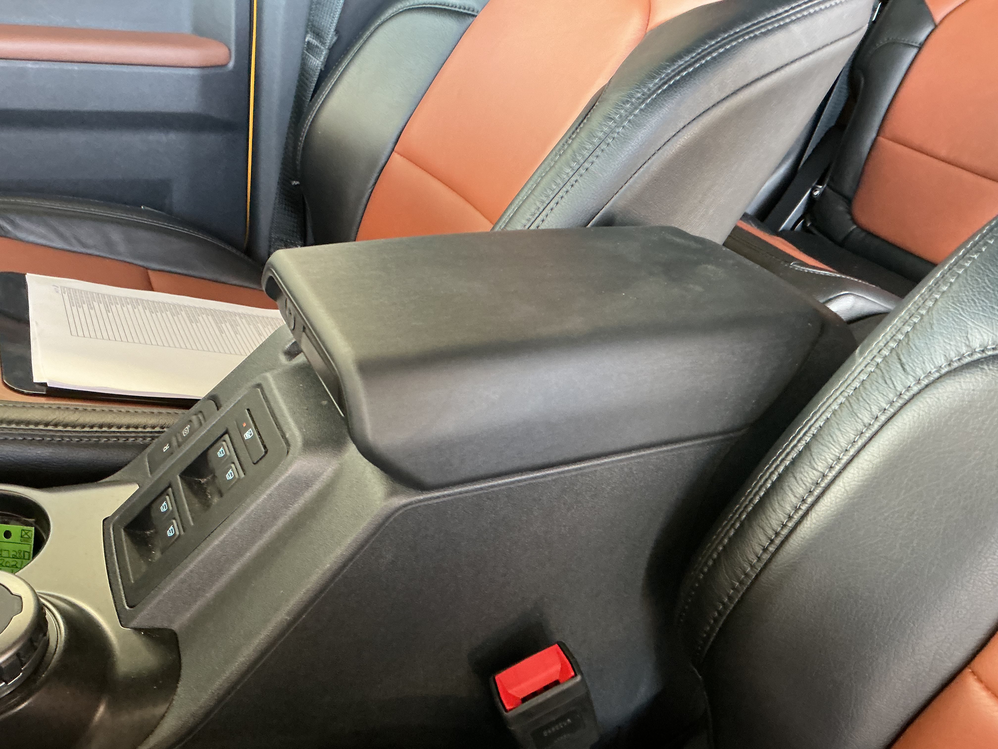 Used 2021 Ford Bronco Outer Banks w/ Sasquatch Package AWD/4WD image 12