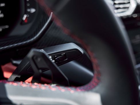 Used 2024 Lamborghini Urus S image 65