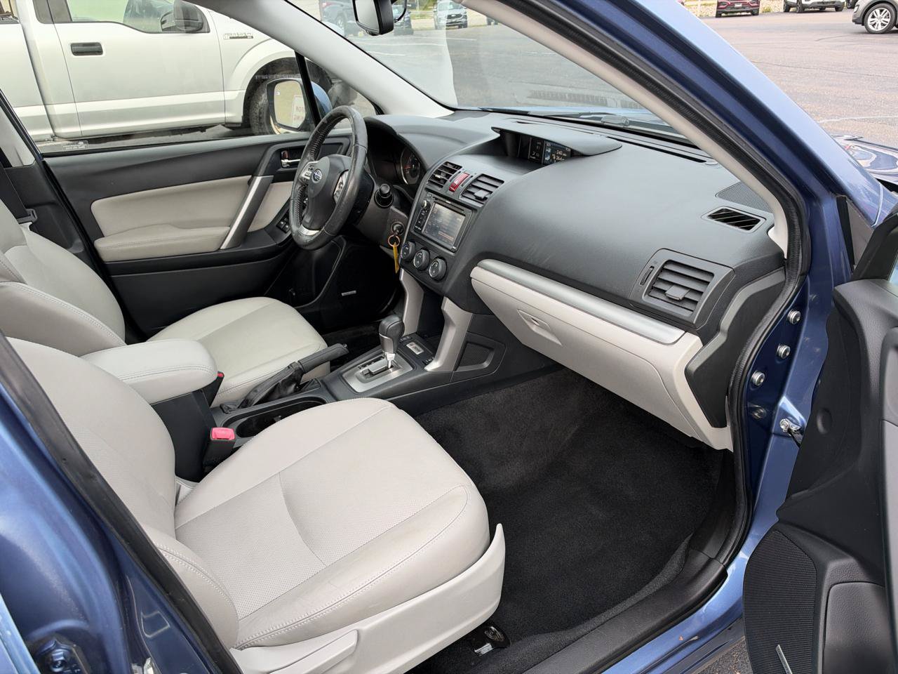 Used 2015 Subaru Forester 2.5i Limited AWD/4WD image 34