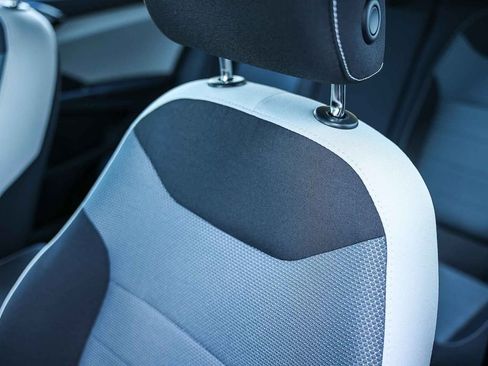 New 2026 Volkswagen Taos S image 36