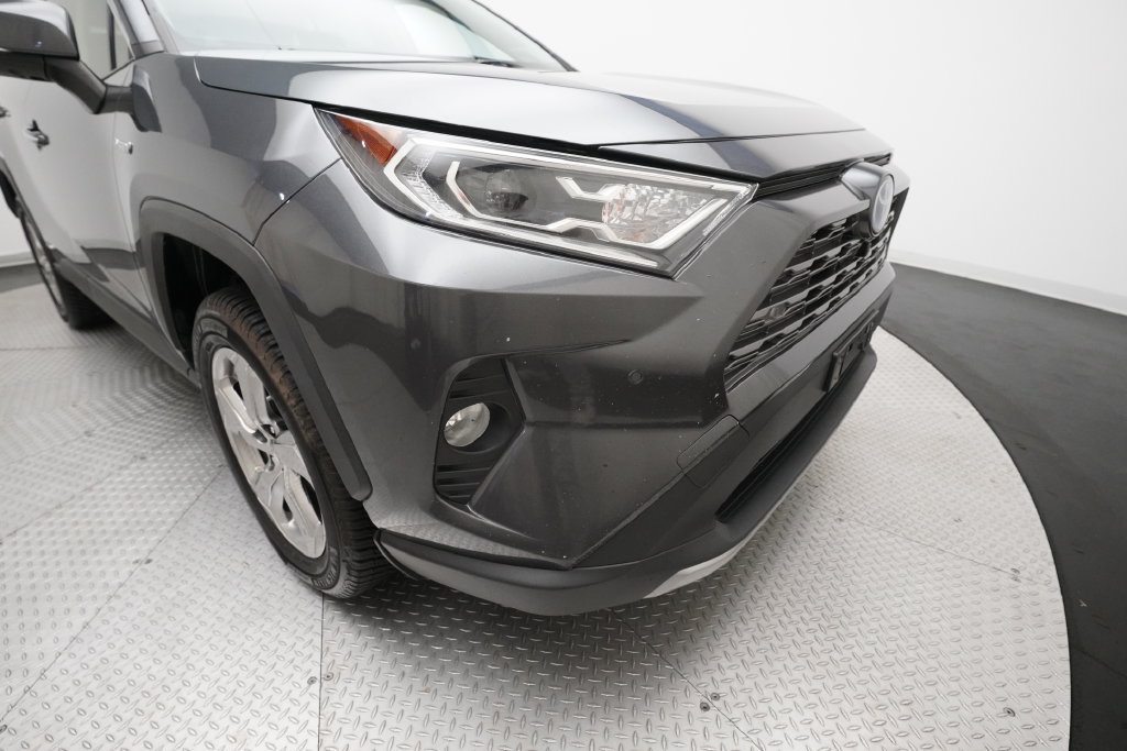 Used 2019 Toyota RAV4 Limited AWD/4WD image 23