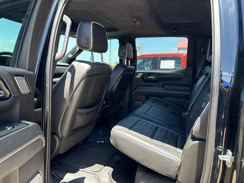 Used 2023 GMC Sierra 1500 AT4X AWD/4WD image 9
