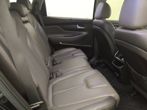 Used 2019 Hyundai Santa Fe FWD image 19
