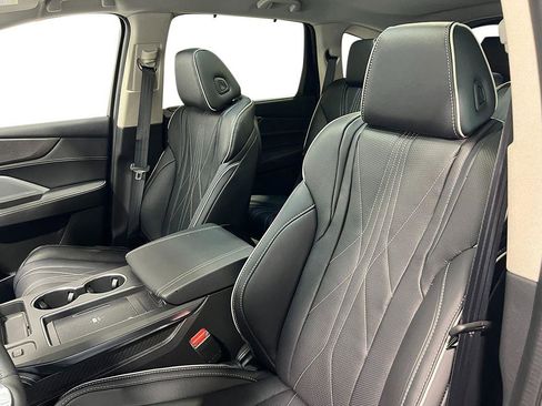 New 2026 Acura MDX SH-AWD w/ Advance Package image 13