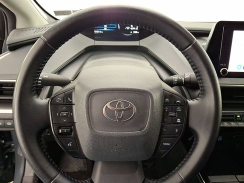 Used 2024 Toyota Prius LE image 16