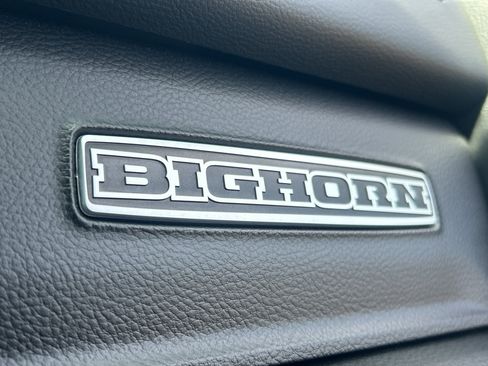 Used 2022 RAM 1500 Big Horn AWD/4WD image 32
