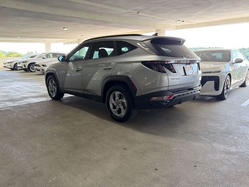 Used 2022 Hyundai Tucson SEL w/ Cargo Package FWD image 3