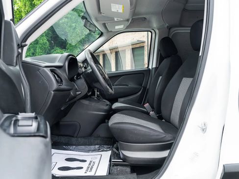 Used 2015 RAM ProMaster City Tradesman FWD image 17