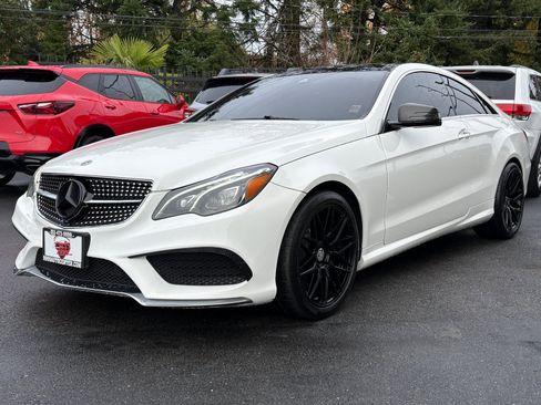 Used 2016 Mercedes-Benz E 550 Coupe w/ Premium 2 Package image 6