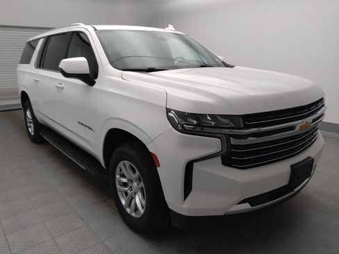 Used 2021 Chevrolet Suburban LT AWD/4WD image 13