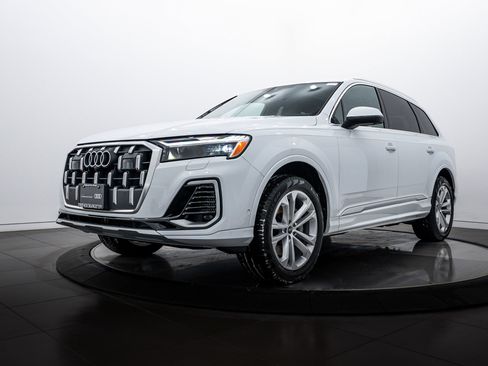 Used 2025 Audi Q7 3.0T Premium Plus w/ Premium Plus Package image 7