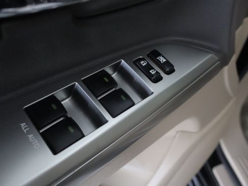 Used 2013 Toyota Land Cruiser AWD/4WD image 14