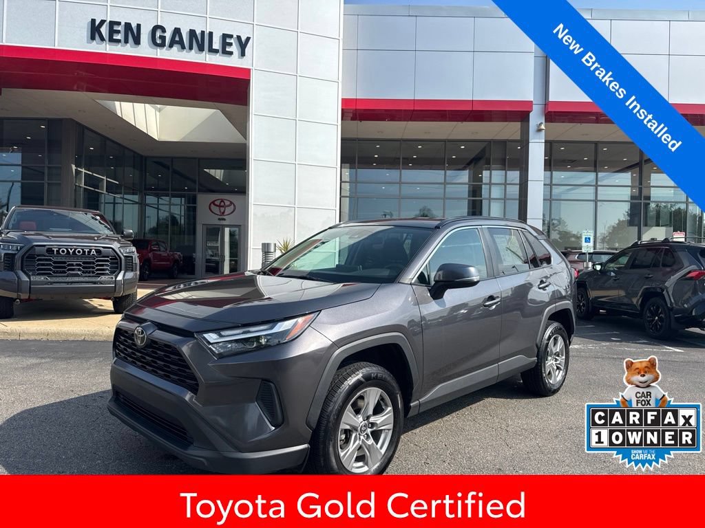 Certified 2024 Toyota RAV4 XLE FWD image 1