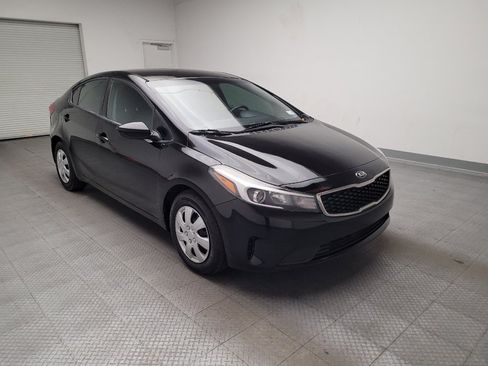 Used 2017 Kia Forte LX FWD image 13