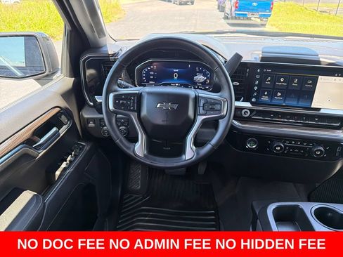 Used 2023 Chevrolet Silverado 1500 RST AWD/4WD image 17