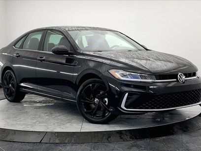 New 2025 Volkswagen Jetta SE