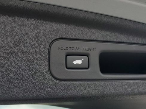 Certified 2026 Acura MDX FWD w/ Technology Package image 10
