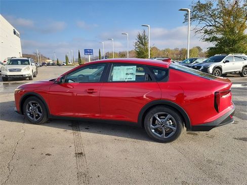 New 2025 Kia K4 LXS image 6