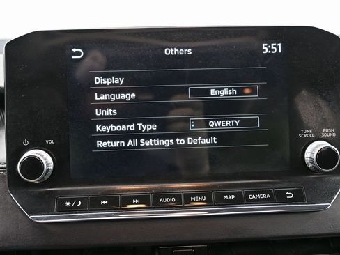 Used 2023 Mitsubishi Outlander SE image 28