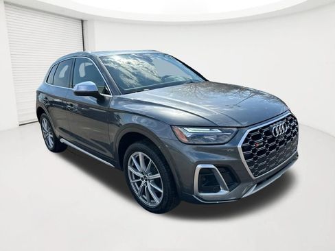 Used 2023 Audi SQ5 Premium Plus w/ Premium Plus Package AWD/4WD image 3
