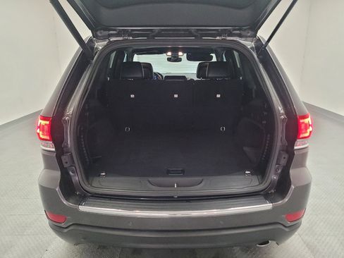 Used 2020 Jeep Grand Cherokee Limited RWD image 29