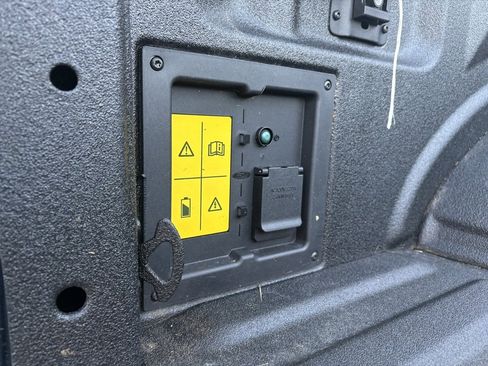 Certified 2022 Ford F150 Lightning XLT image 9