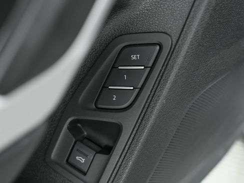 Certified 2024 Audi Q3 2.0T Premium image 37