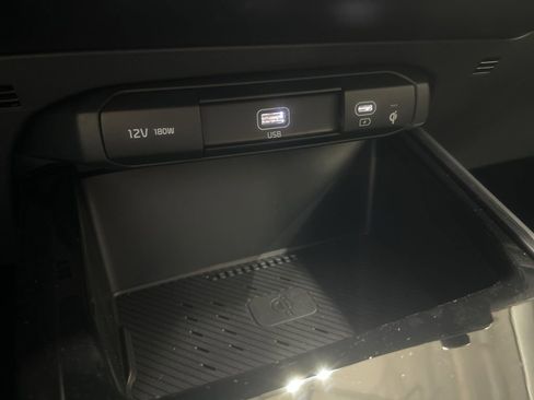 New 2025 Kia Niro EX image 20