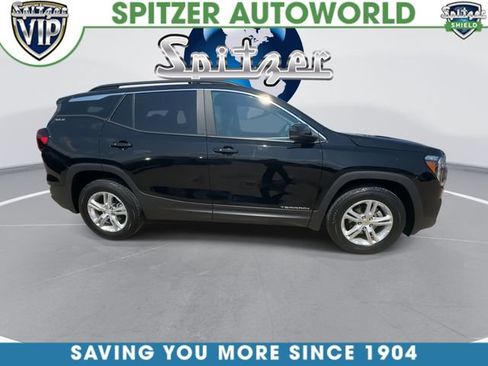 Used 2023 GMC Terrain SLE w/ Driver Convenience Package AWD/4WD image 11