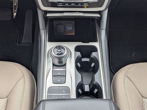 Used 2022 Ford Explorer 2WD image 21