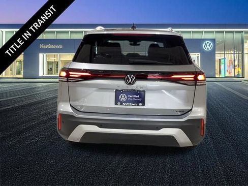 Used 2026 Volkswagen Tiguan SE AWD/4WD image 28