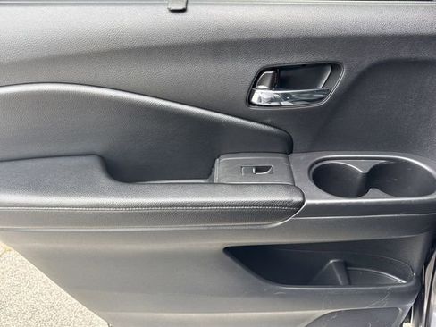 Used 2020 Honda Pilot Touring image 18