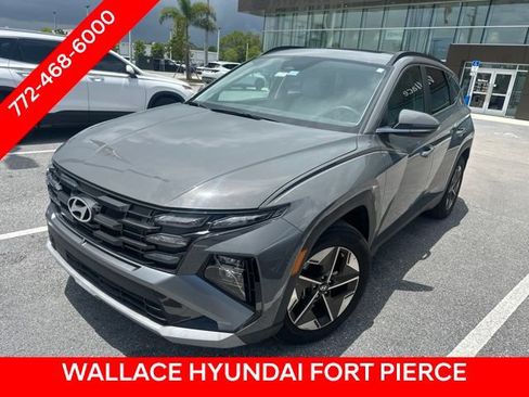 Used 2025 Hyundai Tucson SEL FWD image 1
