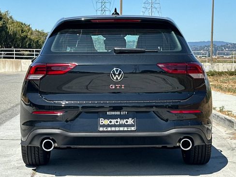 New 2026 Volkswagen GTI SE FWD image 5