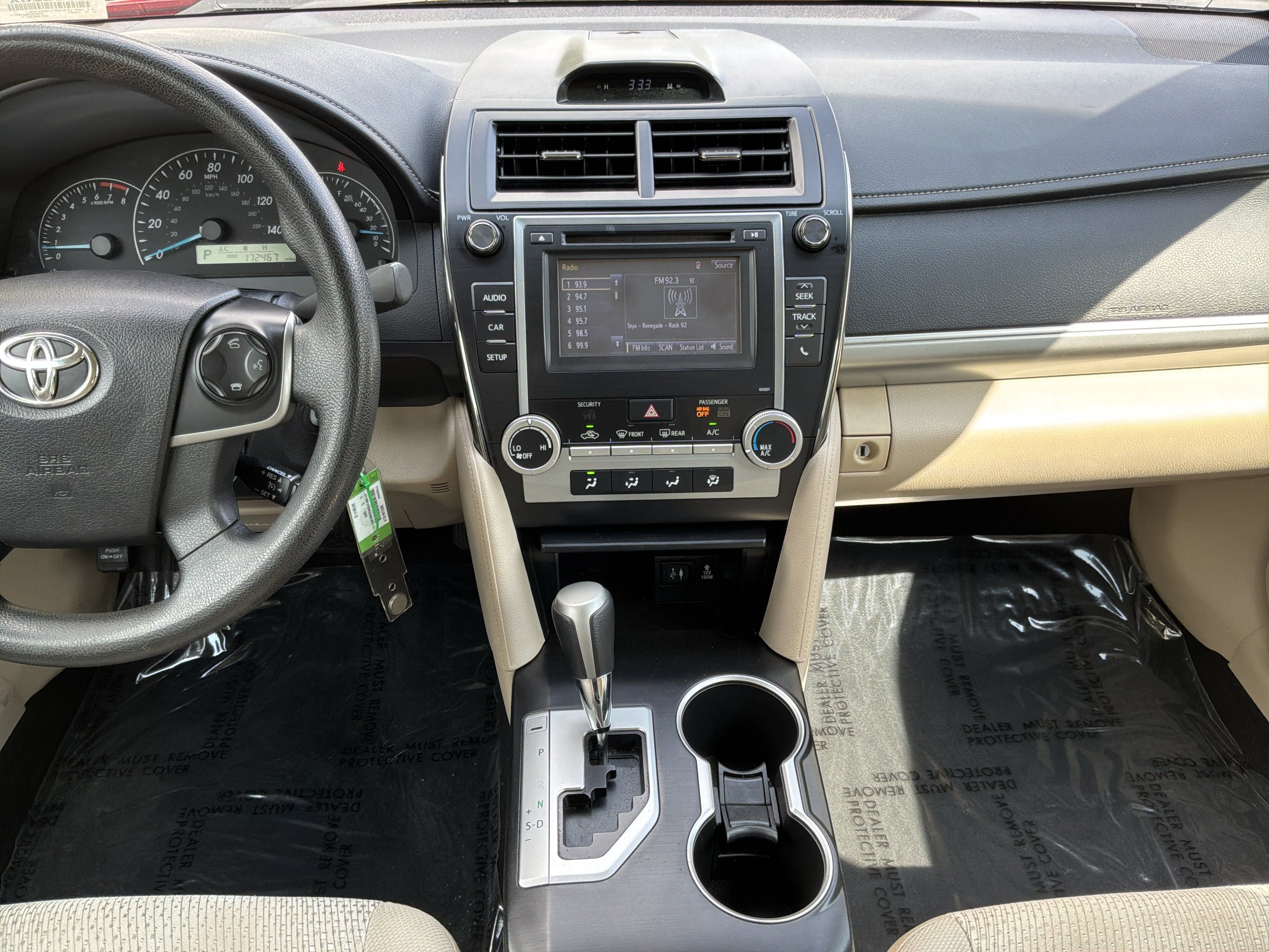 Used 2014 Toyota Camry FWD image 29