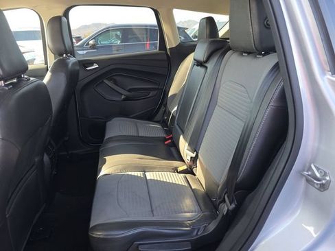 Used 2018 Ford Escape SE w/ SE Sport Appearance Package AWD/4WD image 8